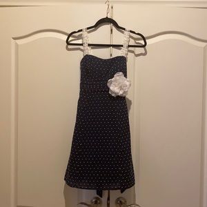 Girl’s Junior Sized dress